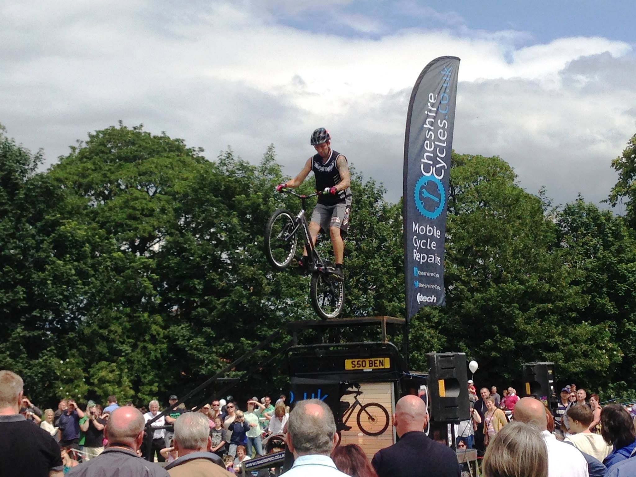 Extreme Mountain Bike Show